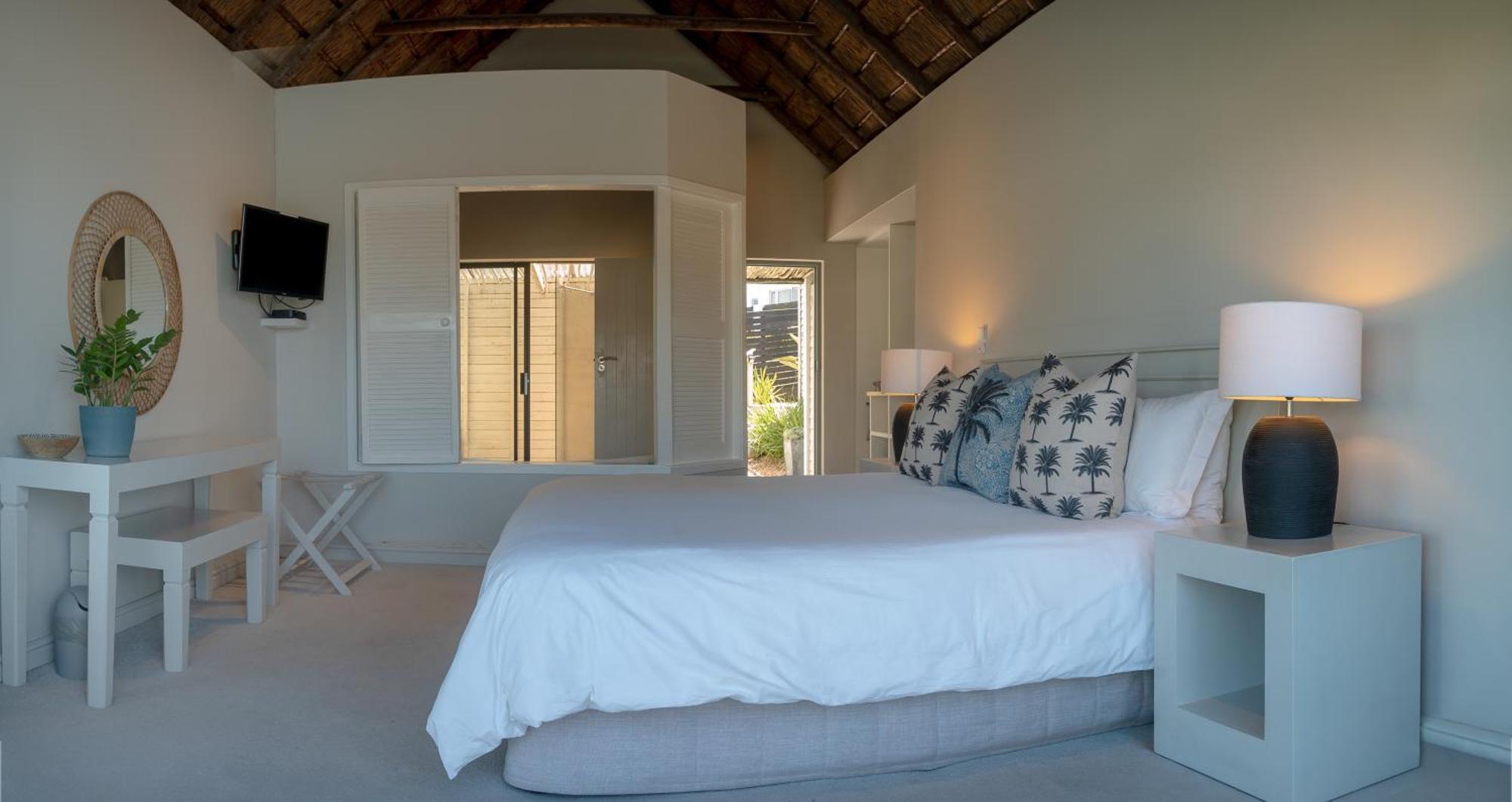 Canal Guest House - Waterfront Boutique Bed & Breakfast - Solar Power St Francis Bay Ngoại thất bức ảnh