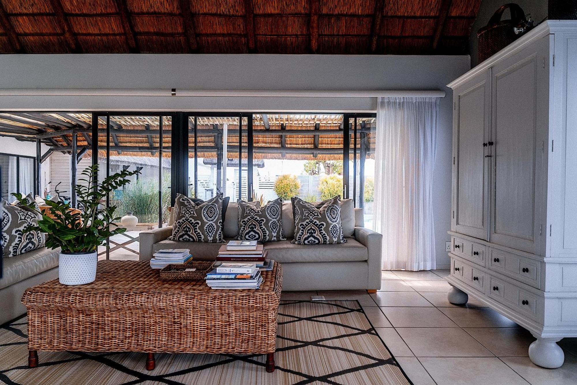 Canal Guest House - Waterfront Boutique Bed & Breakfast - Solar Power St Francis Bay Ngoại thất bức ảnh